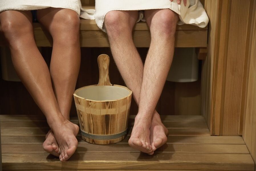 Infection of warts in the sauna